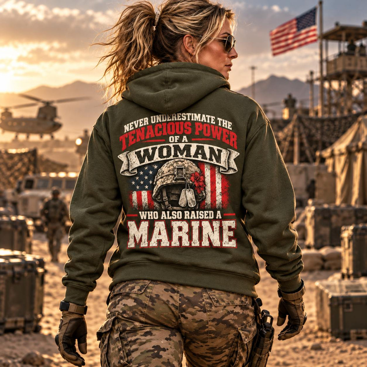 Never Underestimate the Power of a Marine Mom T-Shirt – Proud USMC Mother Shirt, Military Family Pride Tee, Patriotic Marine Mom Gift #Y1Y